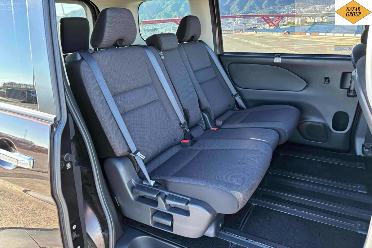 2016 Nissan Serena