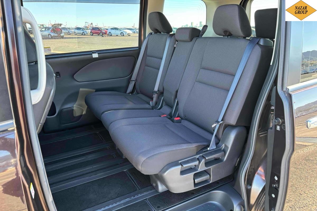 2016 Nissan Serena