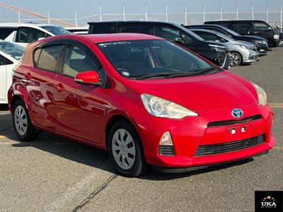 2013 Toyota Aqua - Thumbnail