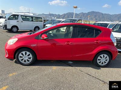 2013 Toyota Aqua - Thumbnail