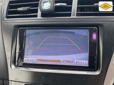 2013 Toyota Prius - Thumbnail
