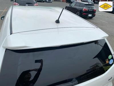 2013 Toyota Prius - Thumbnail