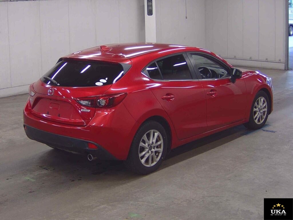 2015 Mazda Axela