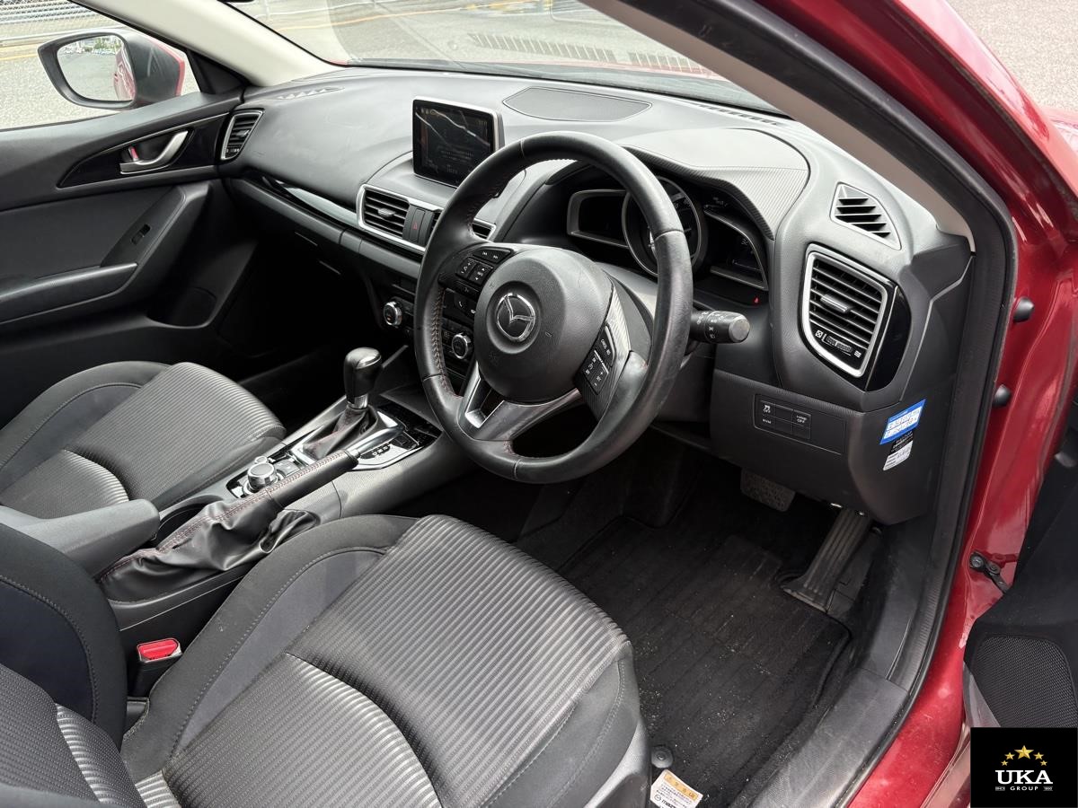 2015 Mazda Axela