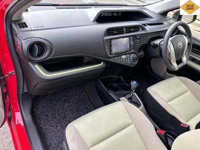 2014 Toyota Aqua - Thumbnail