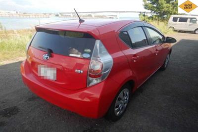 2014 Toyota Aqua - Thumbnail
