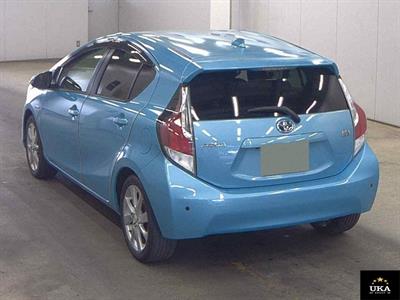 2016 Toyota Aqua - Thumbnail