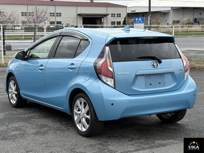 2016 Toyota Aqua - Thumbnail
