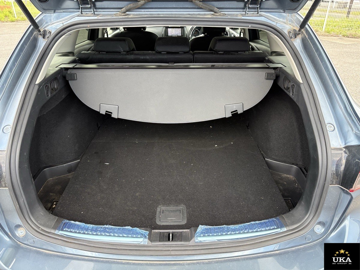 2013 Mazda Atenza