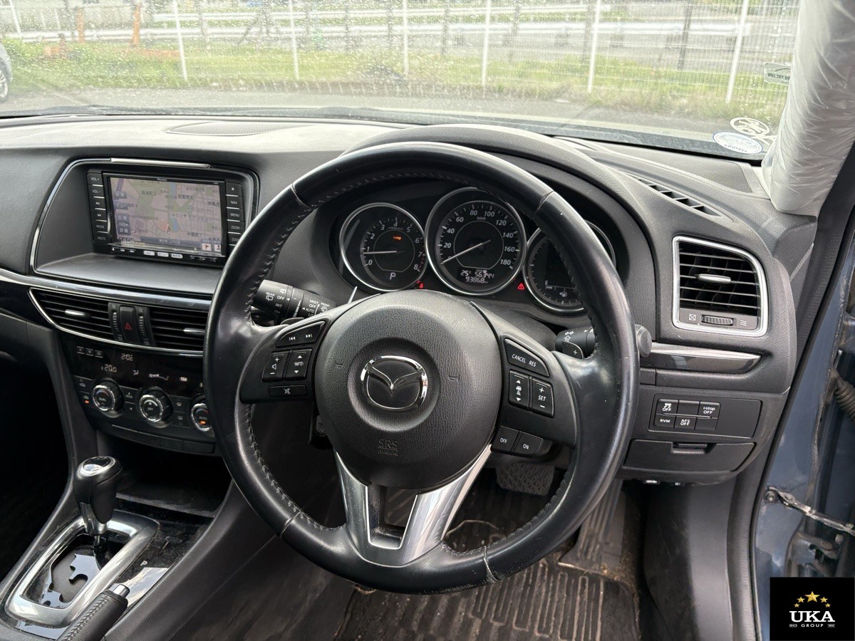 2013 Mazda Atenza