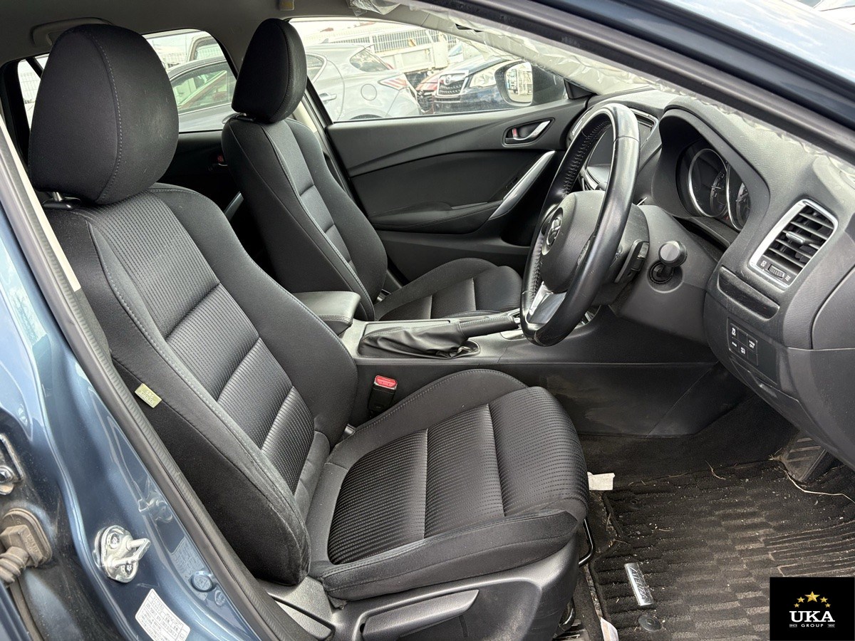 2013 Mazda Atenza