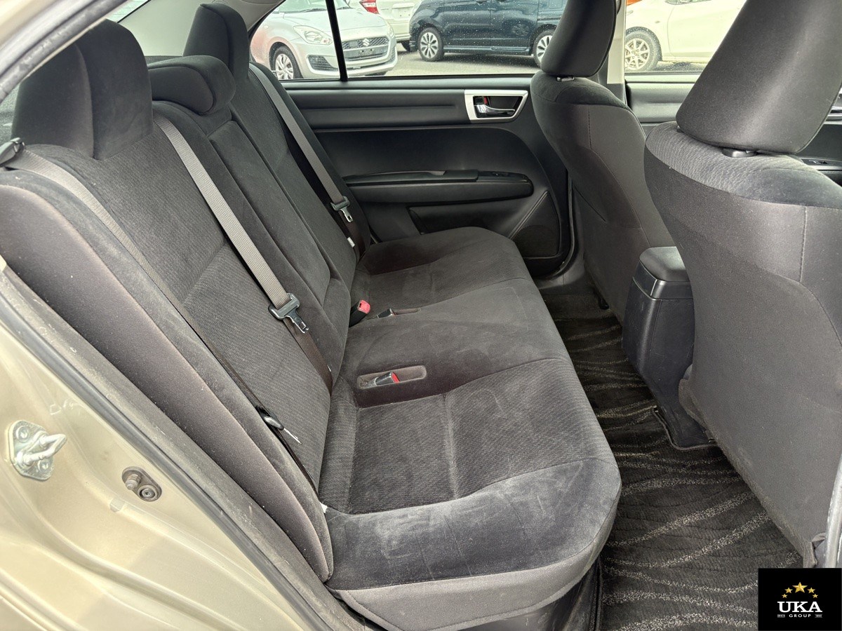 2013 Toyota Axio