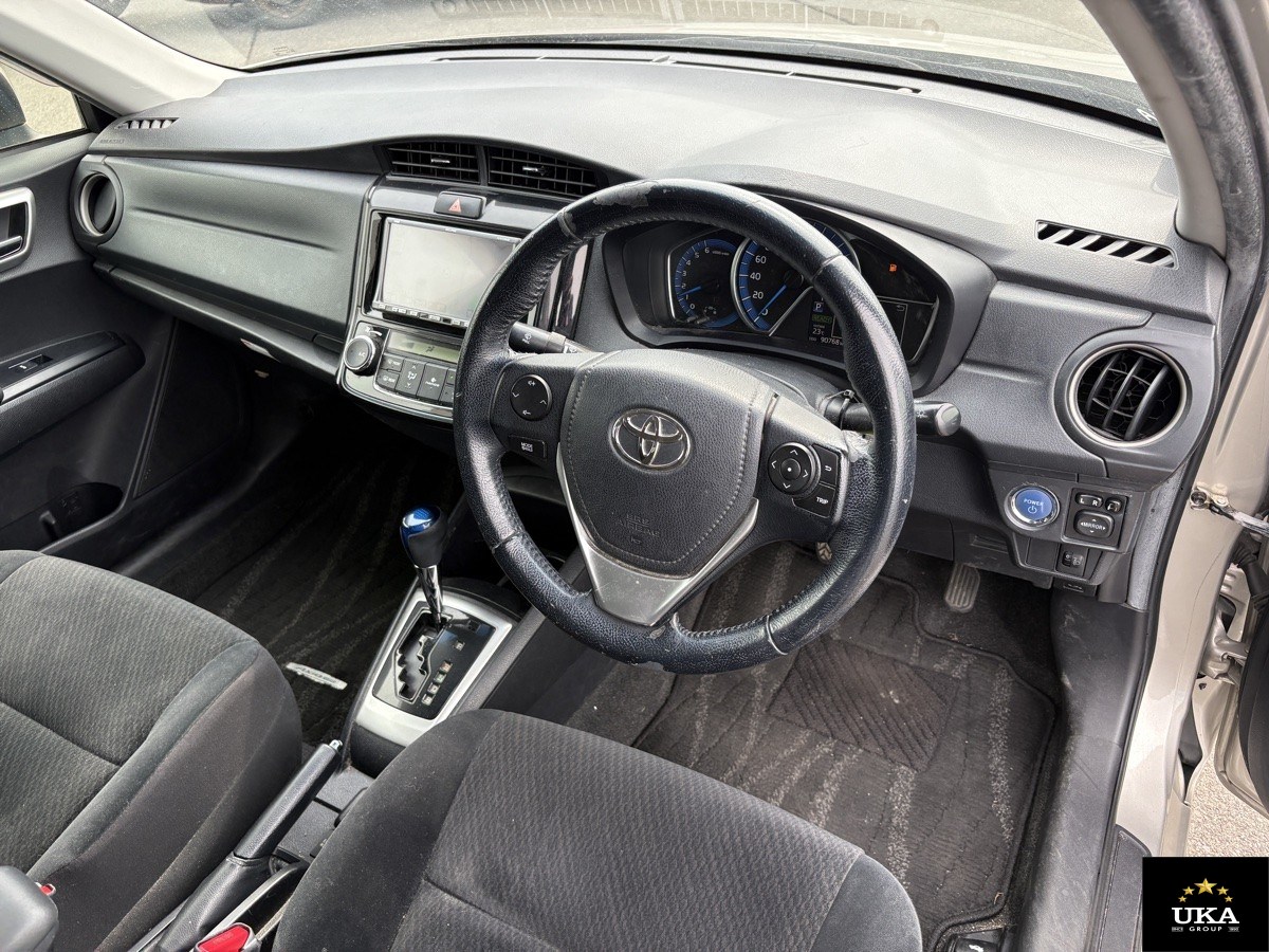 2013 Toyota Axio