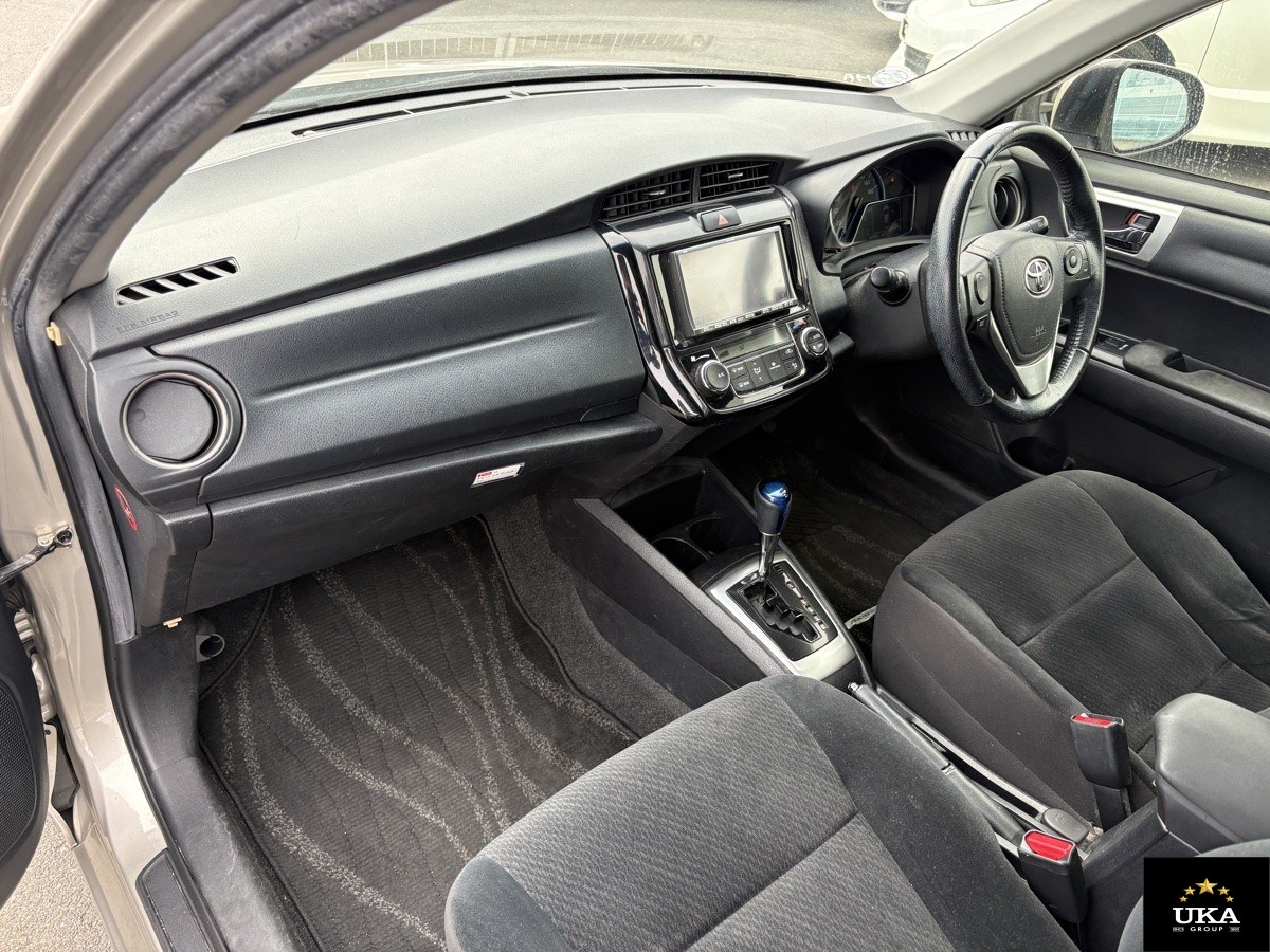 2013 Toyota Axio