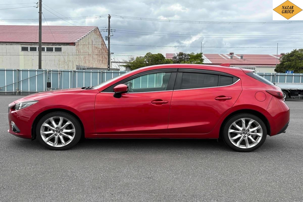 2014 Mazda Axela