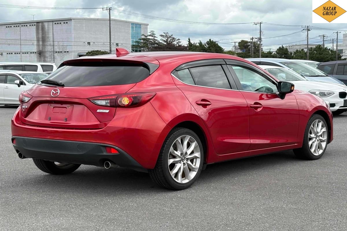 2014 Mazda Axela