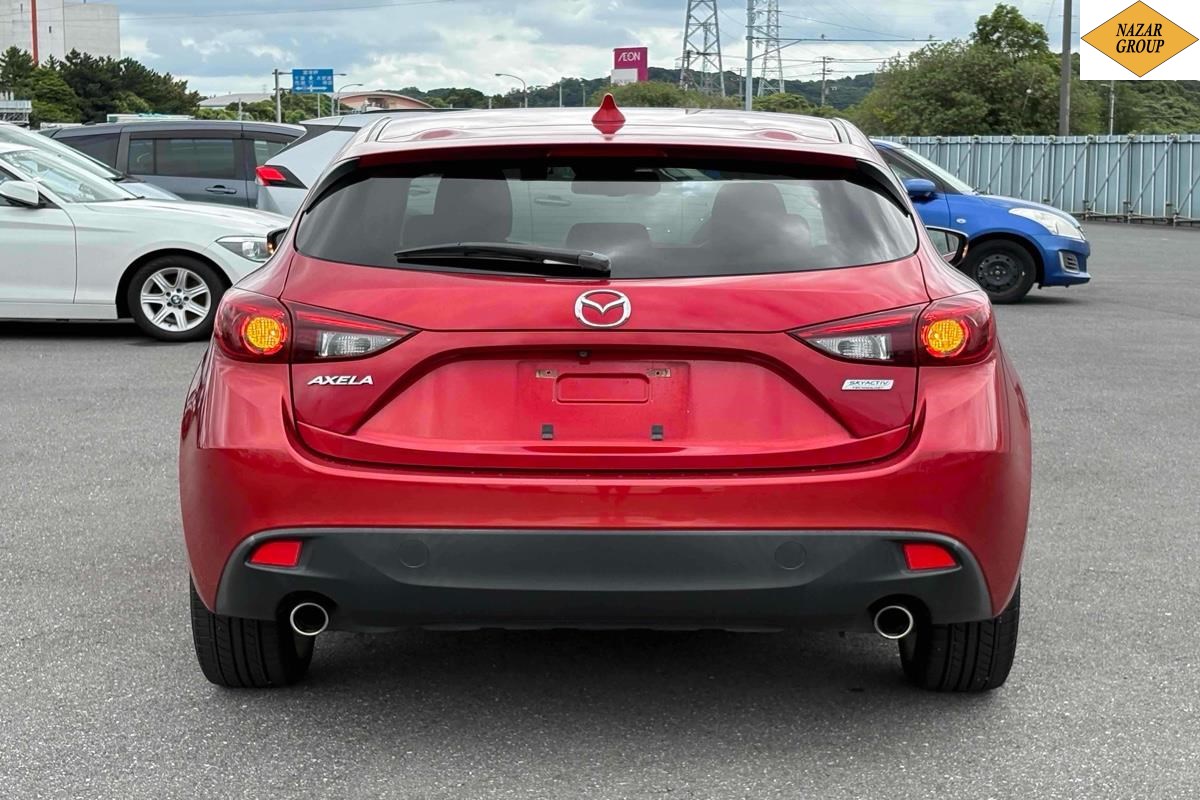2014 Mazda Axela