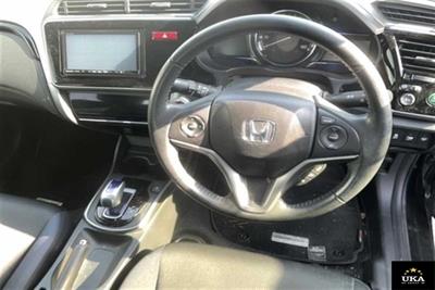 2015 Honda Grace - Thumbnail