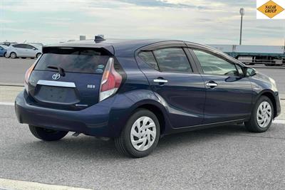 2016 Toyota Aqua - Thumbnail