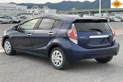 2016 Toyota Aqua - Thumbnail