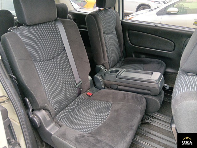 2015 Nissan Serena