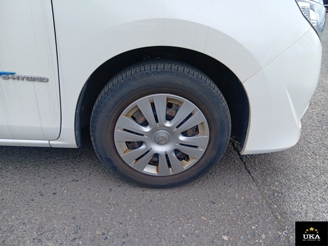 2015 Nissan Serena