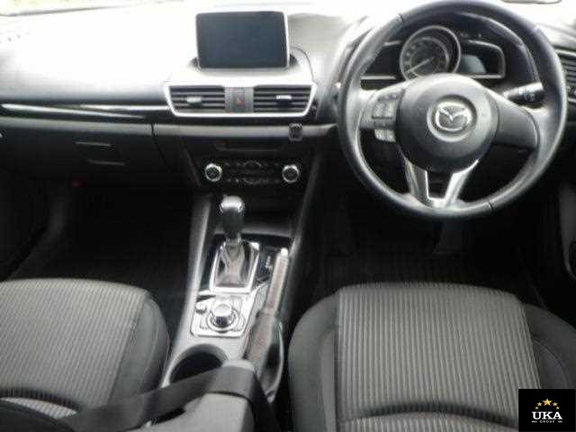 2014 Mazda Axela