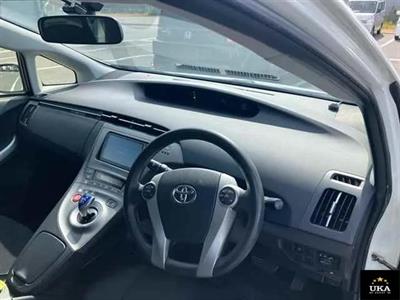 2014 Toyota Prius - Thumbnail