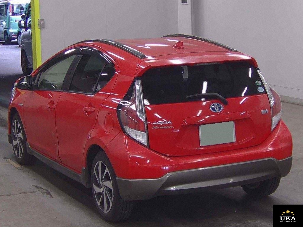 2015 Toyota Aqua