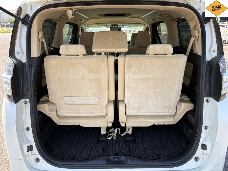 2015 Toyota Vellfire