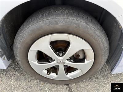 2012 Toyota Prius - Thumbnail