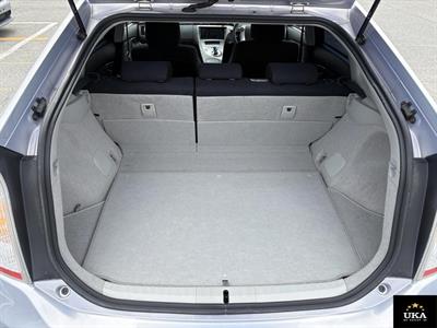 2012 Toyota Prius - Thumbnail