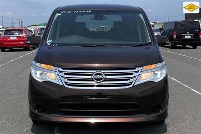 2015 Nissan Serena - Thumbnail