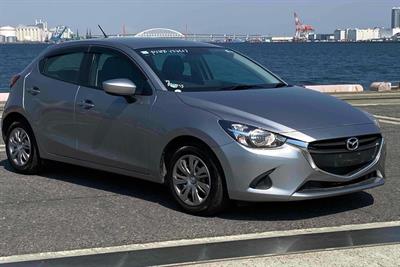 2016 Mazda Demio