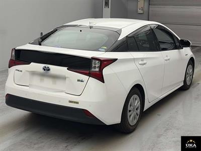 2019 Toyota Prius - Thumbnail