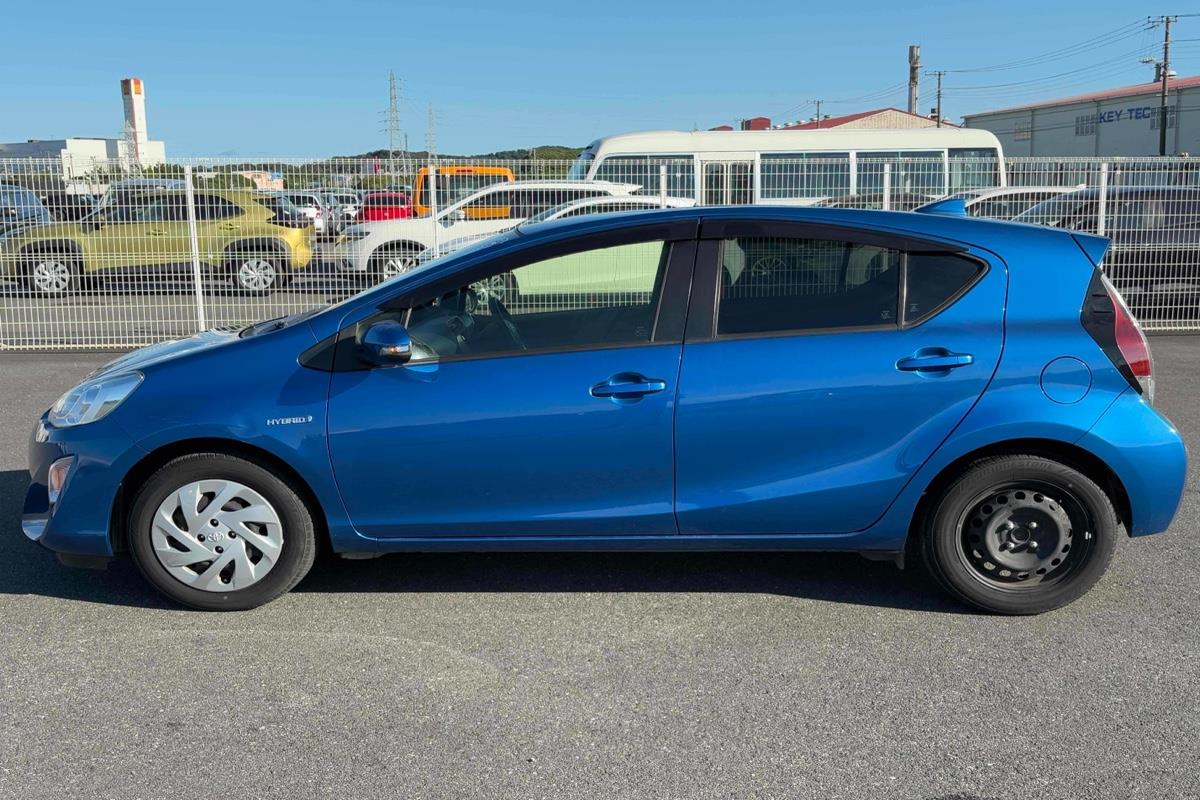 2016 Toyota Aqua