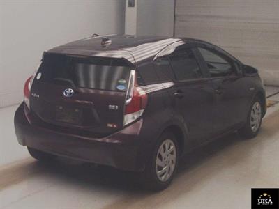 2015 Toyota Aqua - Thumbnail