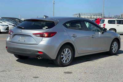 2015 Mazda Axela - Thumbnail