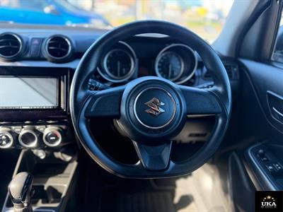 2017 Suzuki Swift - Thumbnail