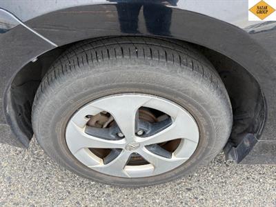 2014 Toyota Prius - Thumbnail
