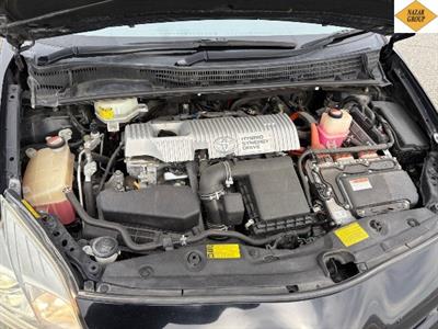 2014 Toyota Prius - Thumbnail