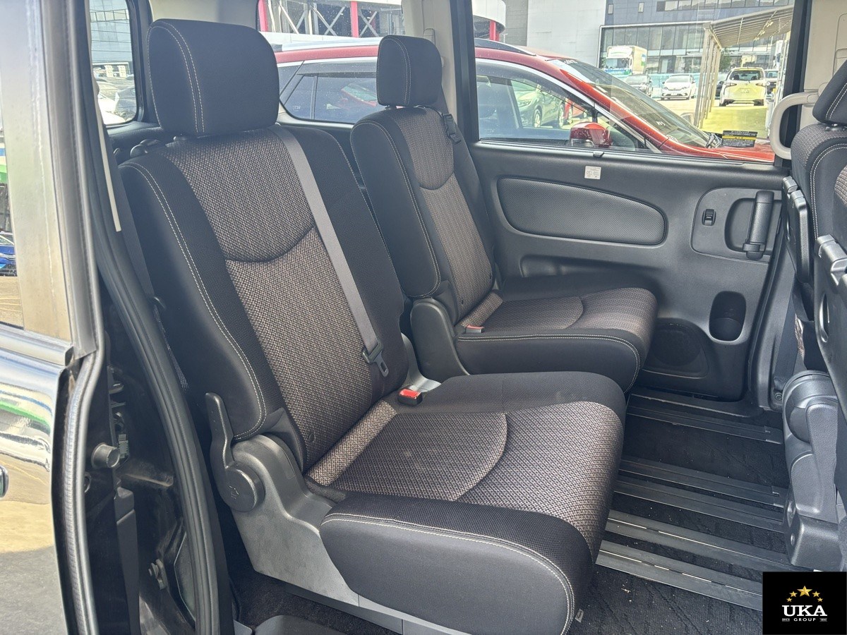 2016 Nissan Serena