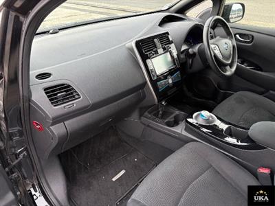 2014 Nissan Leaf - Thumbnail