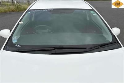 2015 Toyota Prius - Thumbnail