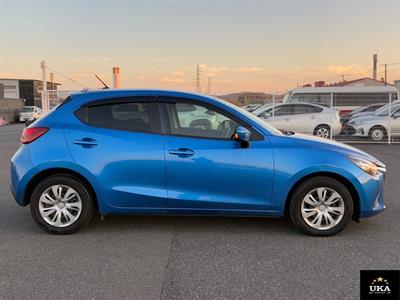 2016 Mazda Demio - Thumbnail