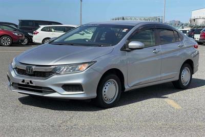 2020 Honda Grace - Thumbnail