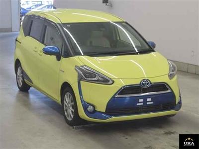 2016 Toyota Sienta - Thumbnail