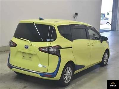 2016 Toyota Sienta - Thumbnail