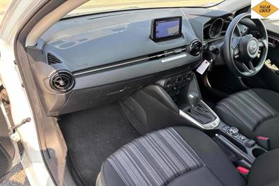 2020 Mazda 2 - Thumbnail