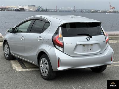2017 Toyota Aqua - Thumbnail